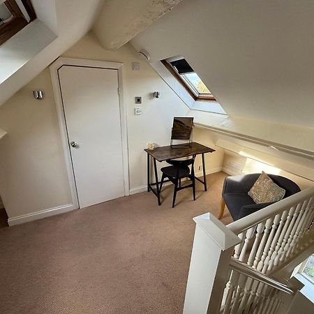 Rylands Farm Guest House Wilmslow Ngoại thất bức ảnh